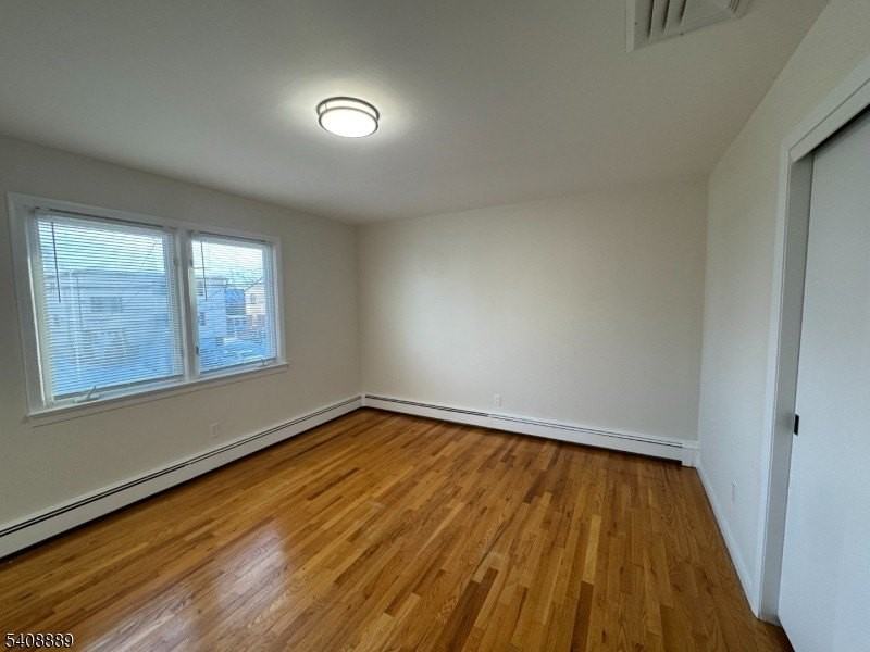 177 Falmouth Ave - Photo 5 of 10