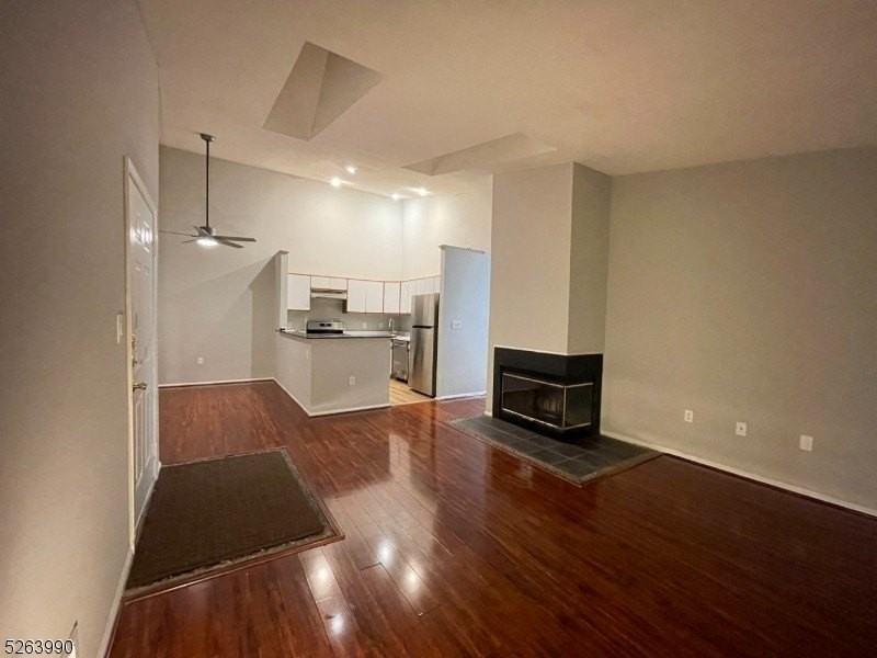 23 Chelsea Ct - Photo 2 of 17