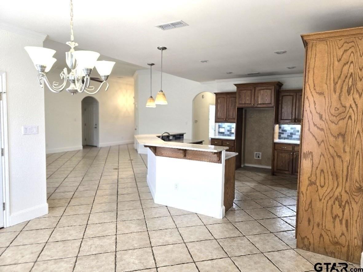 5603 Thomas Nelson Dr - Photo 6 of 18