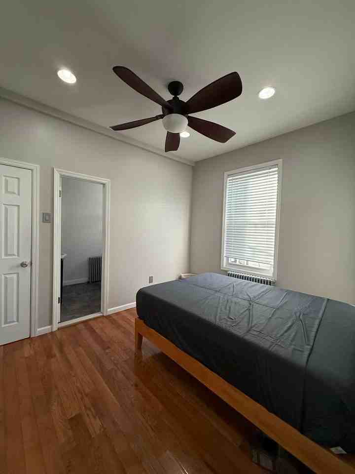 19 Carlton Ave #3 - Photo 7 of 13