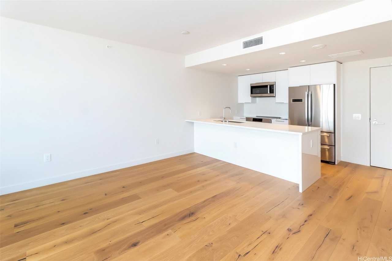 1001 Queen St Apt 1809 #1809 - Photo 4 of 20