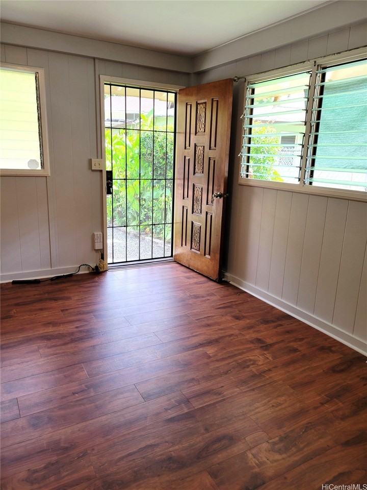 1835 Ala Aolani St Unit B #B - Photo 4 of 18