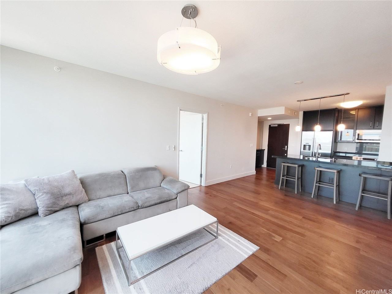 1189 Waimanu St Apt 3102 #3102 - Photo 6 of 25