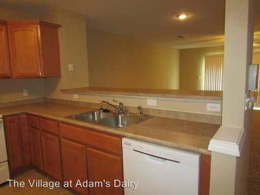 5514 N Fairmount Ave - Photo 3 of 11