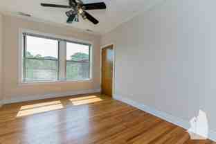 1210 W Waveland Ave #3 - Photo 1 of 1