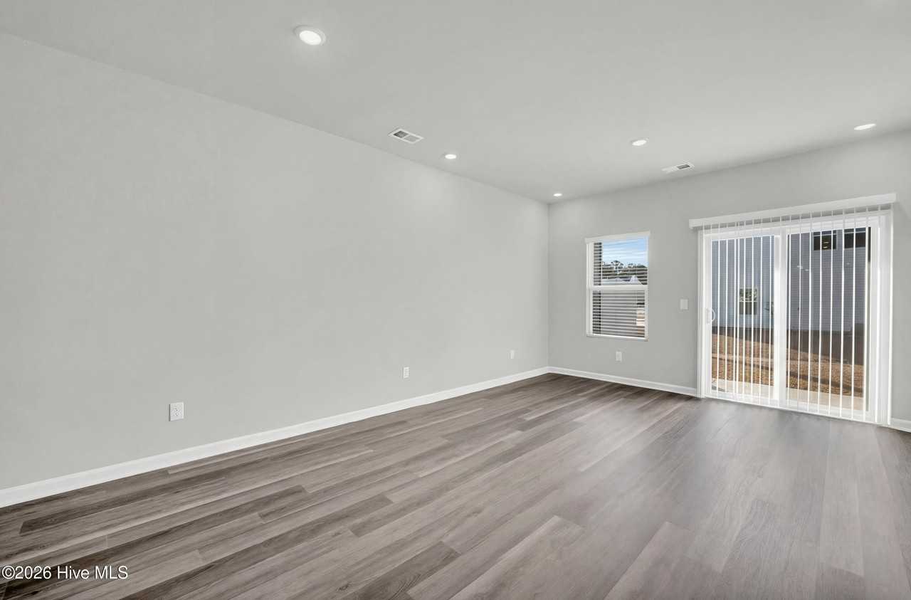 246 Arnette Dr #A - Photo 3 of 17