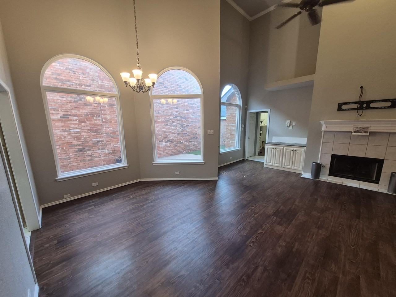 5117 79th Dr - Photo 2 of 35