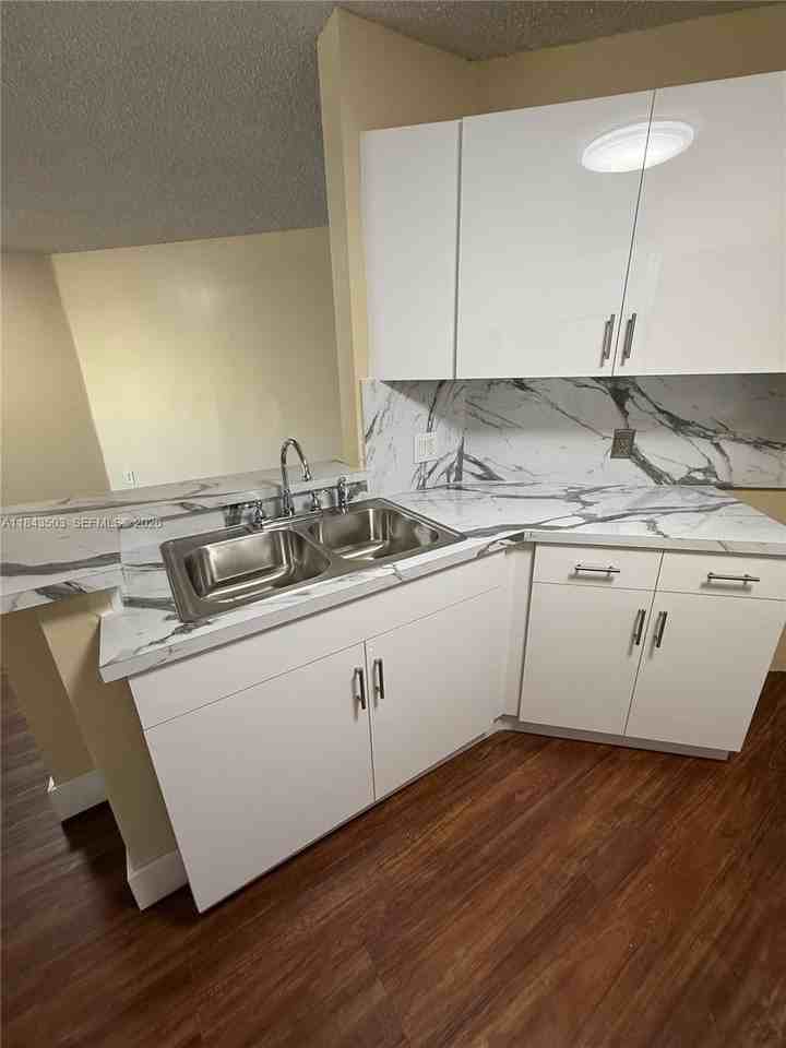 6272 Nw 186th St #208 - Photo 5 of 12