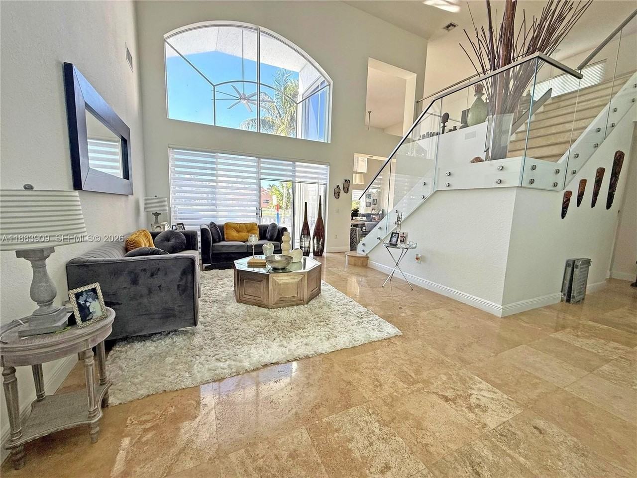 18560 Sw 44th St - Photo 4 of 16