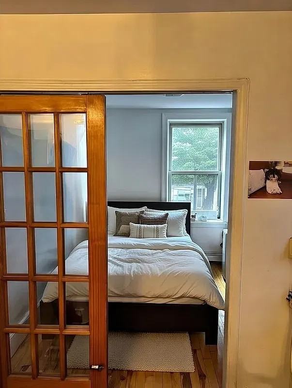 Rivington St #3A - Photo 2 of 4