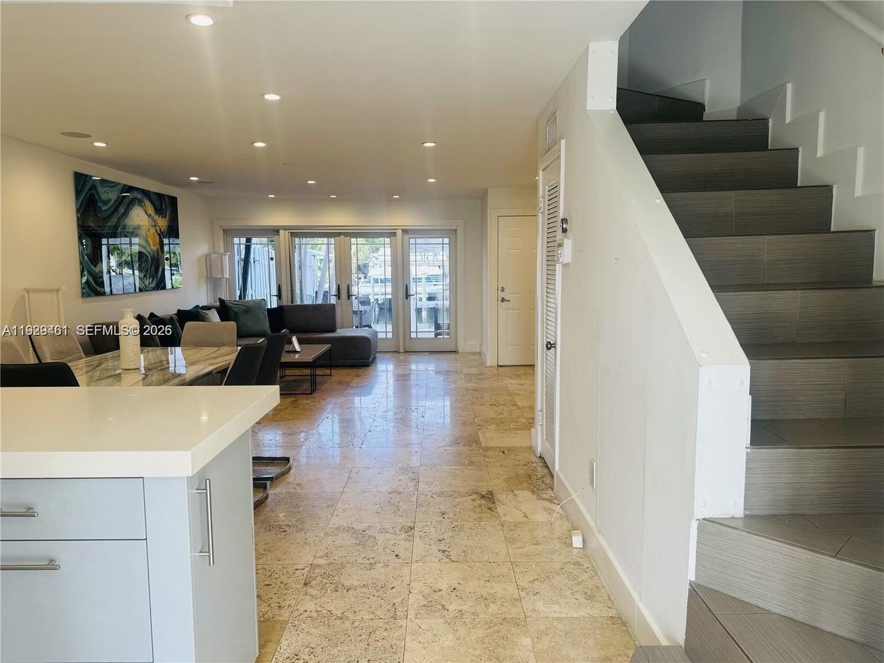 1987 Ne 123rd St - Photo 2 of 18