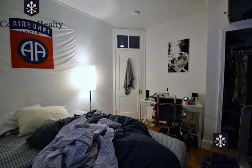 75 Thatcher St - Photo 5 of 10