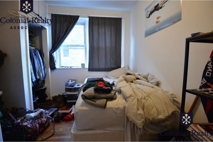75 Thatcher St - Photo 6 of 10