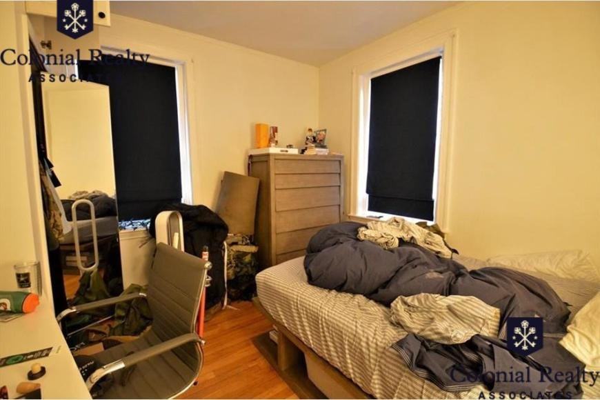 75 Thatcher St - Photo 7 of 10