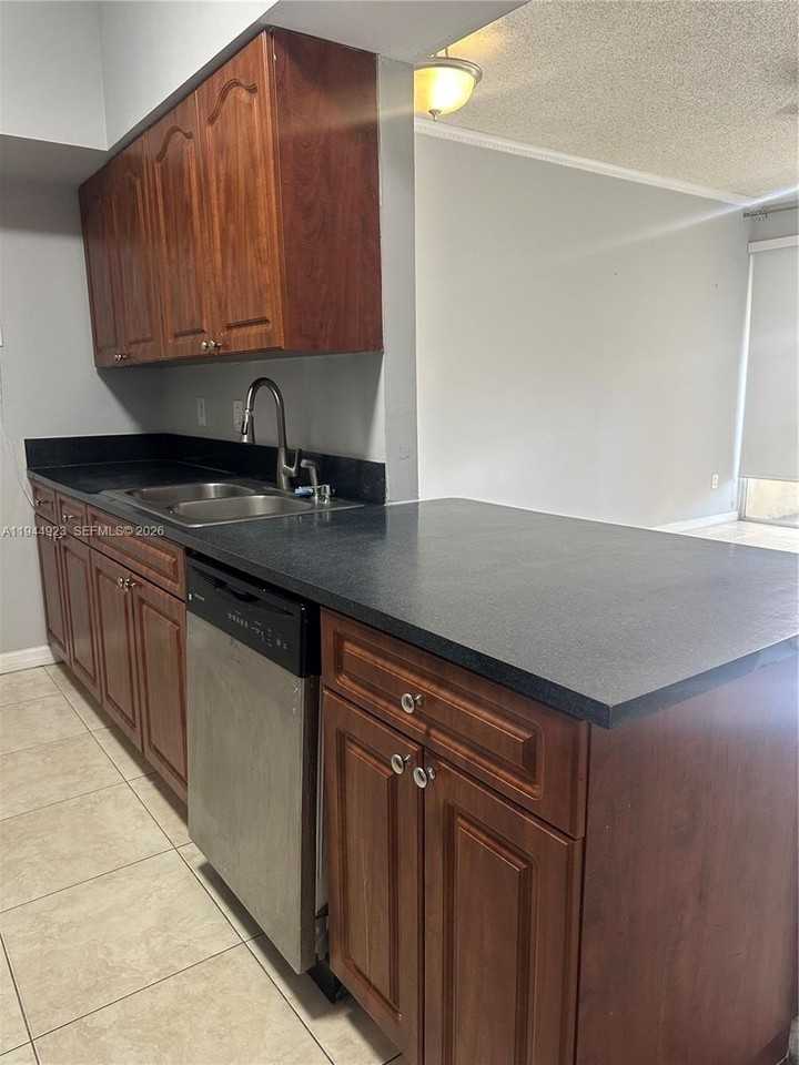 18356 Nw 68th Ave #A - Photo 2 of 12