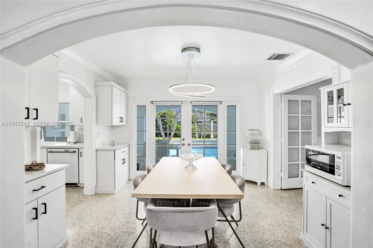 280 Ne Spanish Ct #280 - Photo 5 of 41