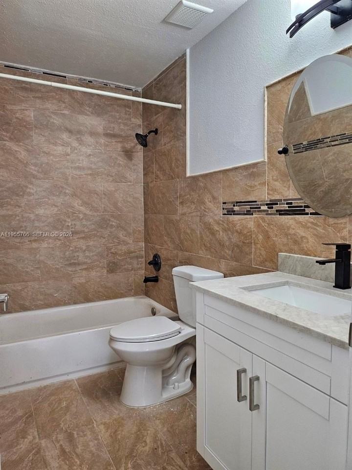 16150 Sw 138th Ct #0 - Photo 6 of 10