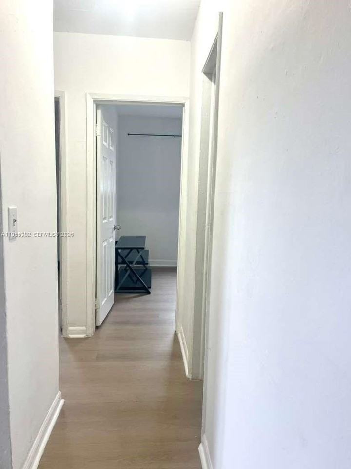 5510 Sw 32nd St #1 - Photo 7 of 15