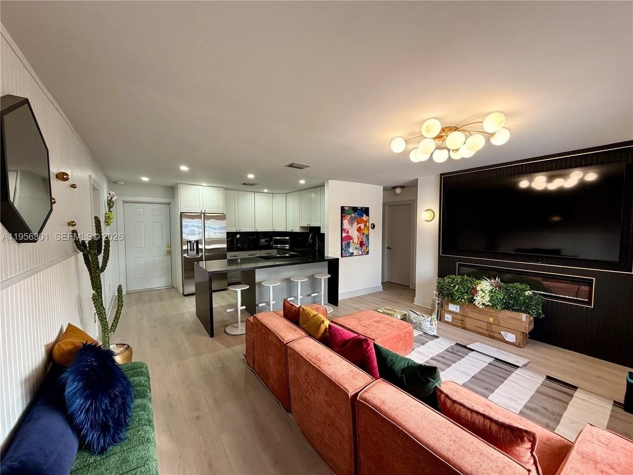 2340 Sw 42nd Way - Photo 2 of 46