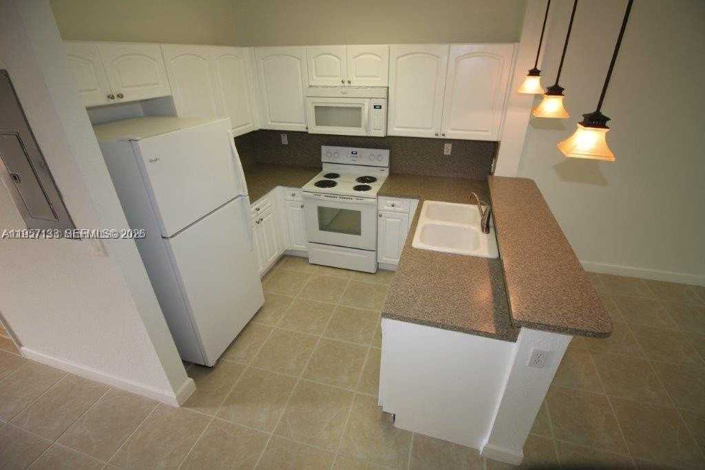 8440 Sw 150th Ave #6 - Photo 6 of 17