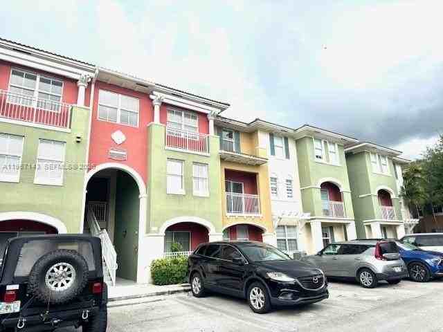 11102 Nw 83rd St #219