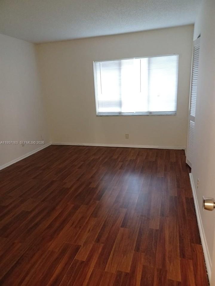 5820 Nw 21st St #39C - Photo 4 of 8