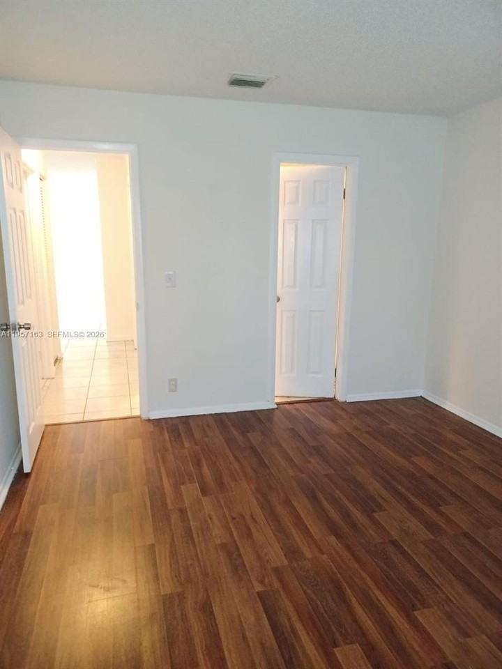 5820 Nw 21st St #39C - Photo 5 of 8