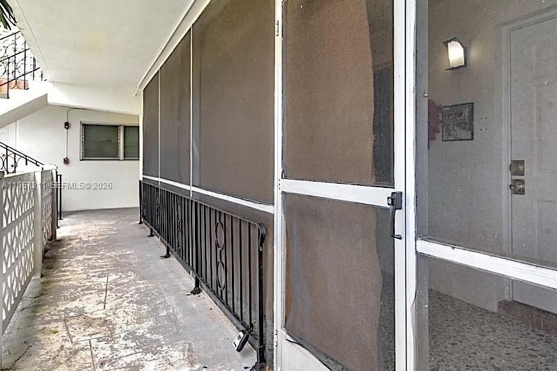 1450 Ne 170th St #204