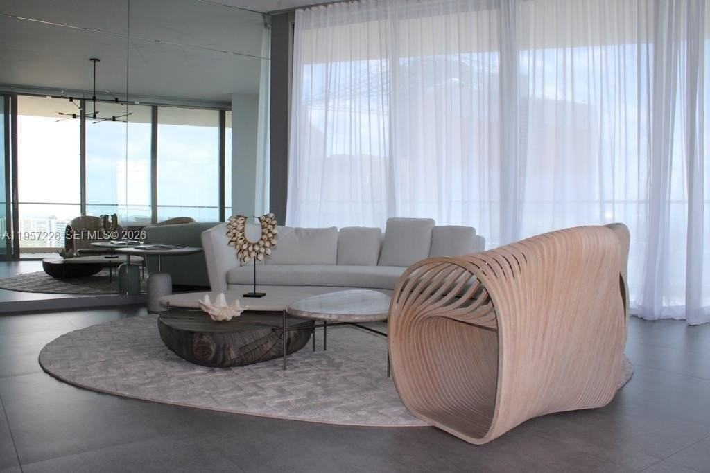 18975 Collins Ave #2905 - Photo 4 of 16