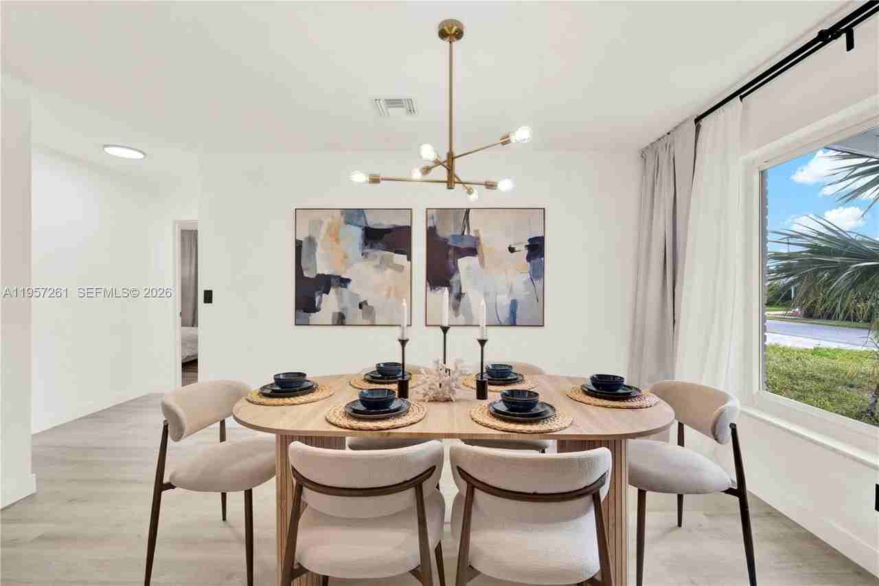 51 Ne 56th Ct - Photo 6 of 44