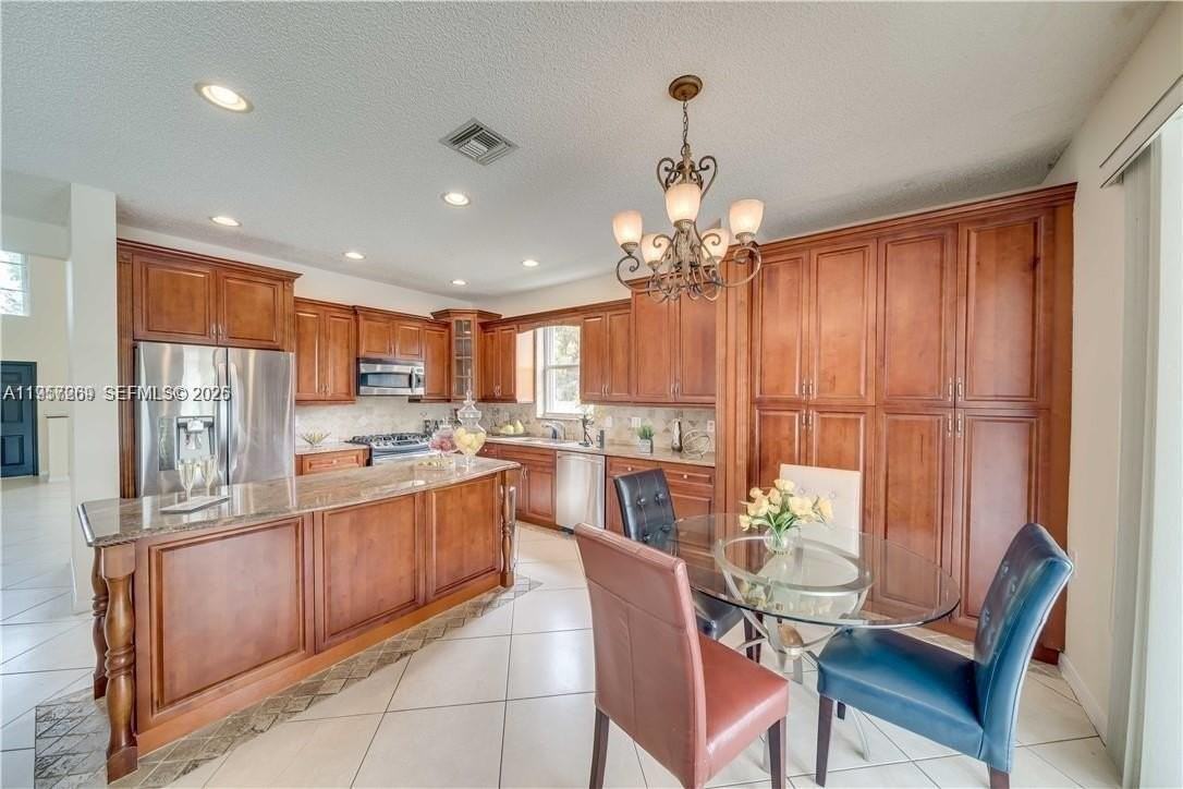 14300 Nw 16th St #14300 - Photo 6 of 40