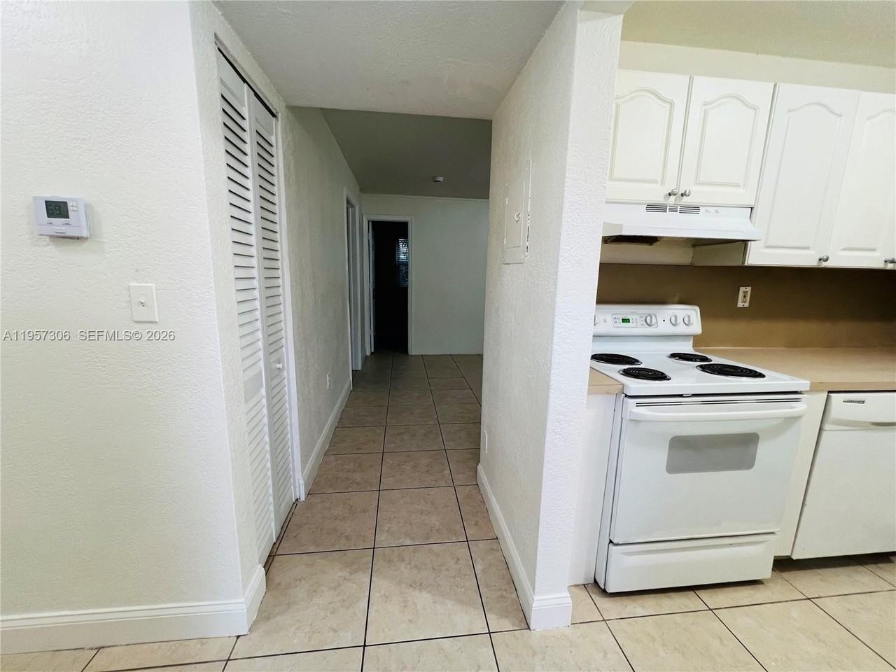 2040 N Douglas Rd #104 - Photo 5 of 23