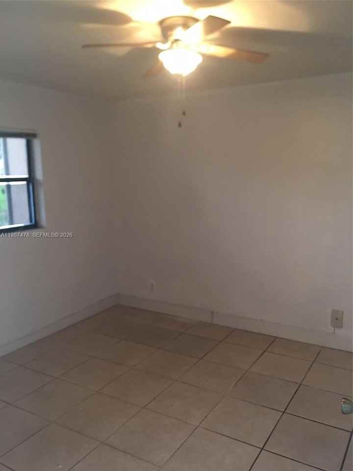 4090 Nw 88th Ave #314 - Photo 6 of 19