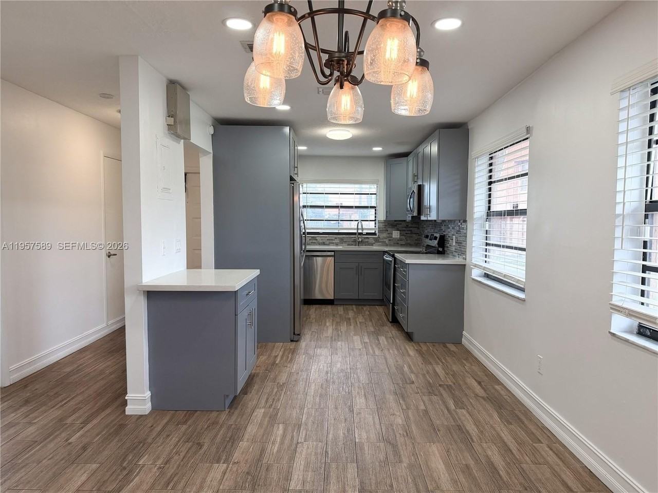 9151 Orchid Tree Ln #131 - Photo 3 of 24