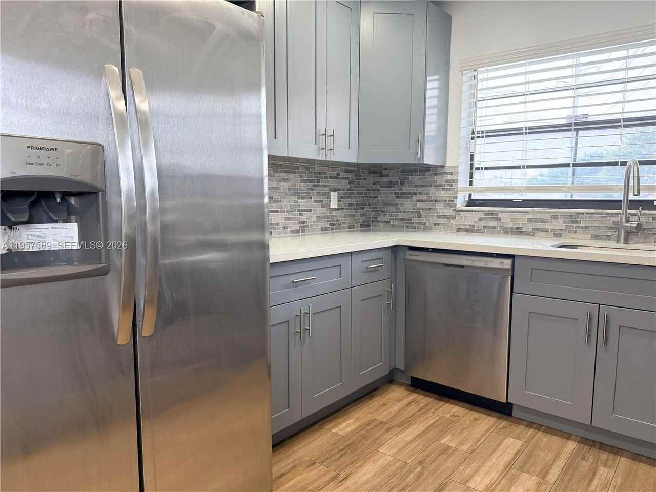 9151 Orchid Tree Ln #131 - Photo 4 of 24