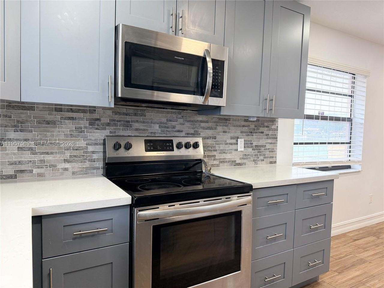 9151 Orchid Tree Ln #131 - Photo 5 of 24