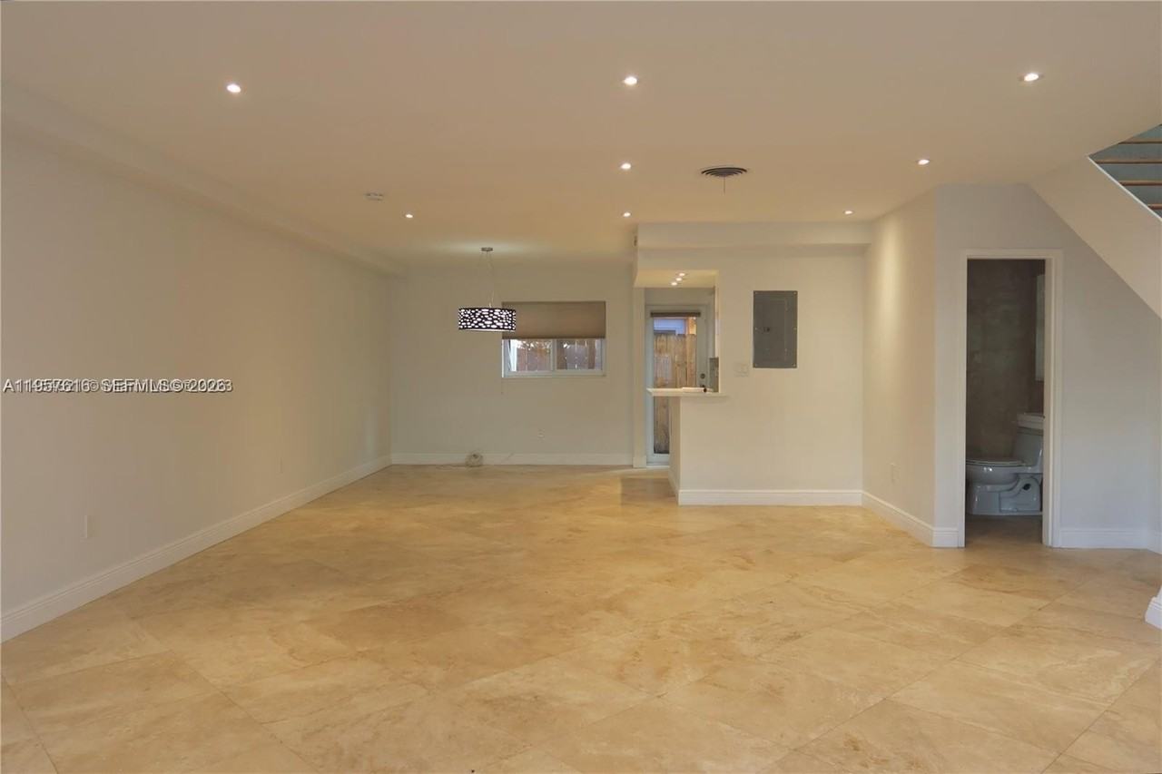 7312 Gary Ave #7312 - Photo 2 of 47