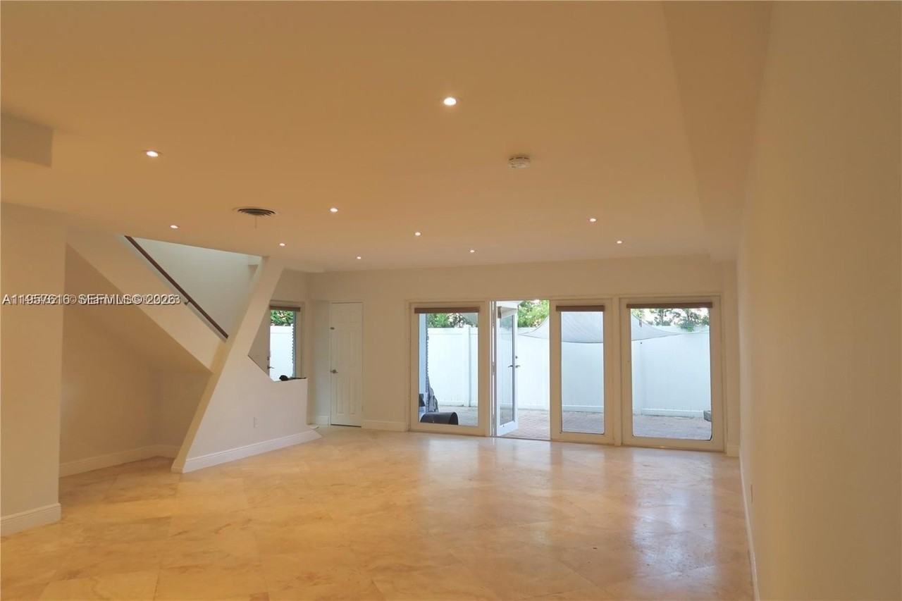 7312 Gary Ave #7312 - Photo 5 of 47