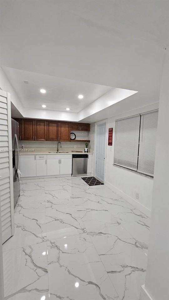 7085 W Sunrise Blvd #7085 - Photo 7 of 18