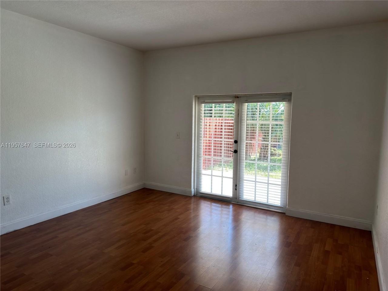 8856 Nw 140th Ln #1 - Photo 3 of 7