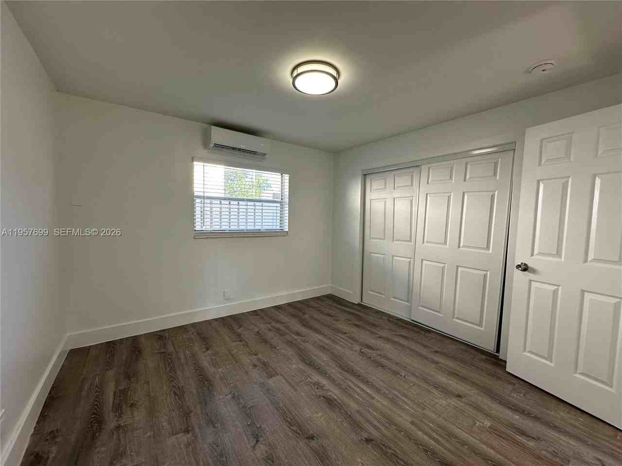 1409 N Dixie Hwy #1 - Photo 7 of 20