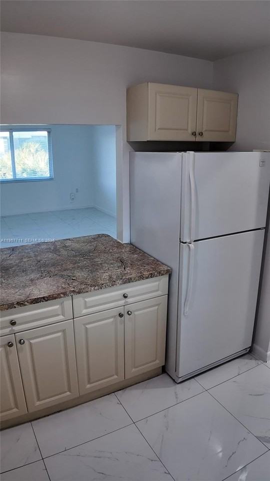 10820 Sw 200th Dr #420 - Photo 4 of 17