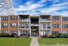 479 Danbury Ln - Photo 1 of 1