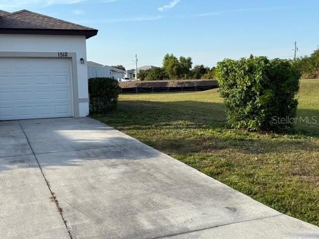 1512 Gary Ln - Photo 2 of 12