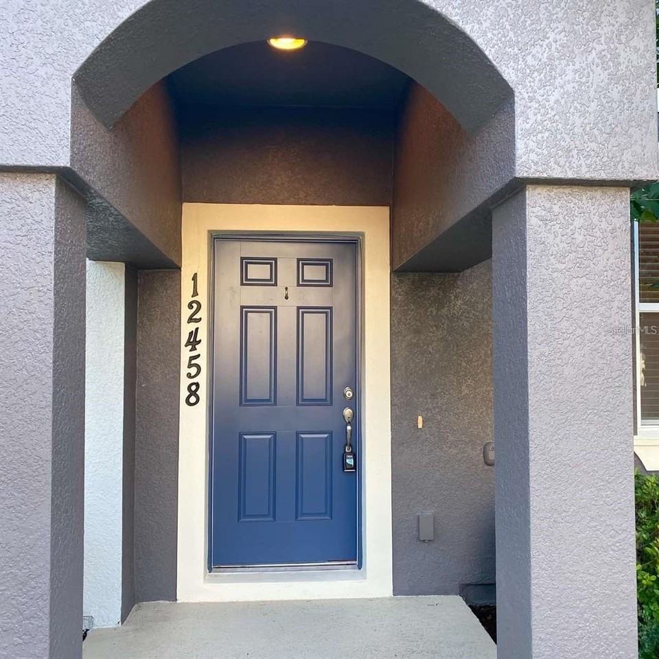 12458 Langstaff Dr - Photo 2 of 17