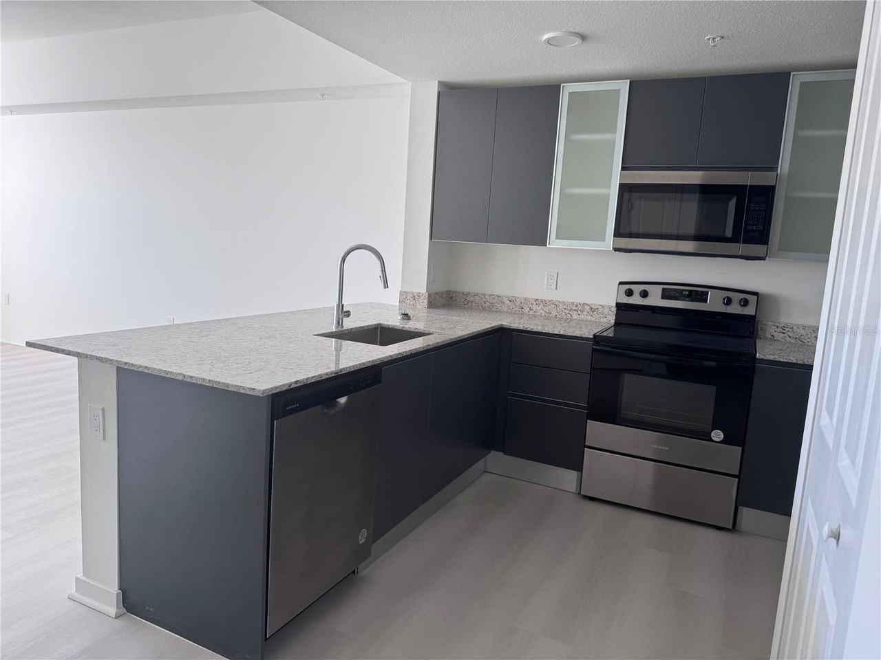 Millenia Palms Dr #120 - Photo 3 of 10