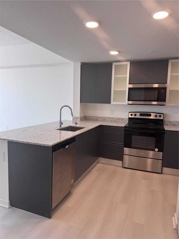 Millenia Palms Dr #120 - Photo 5 of 10