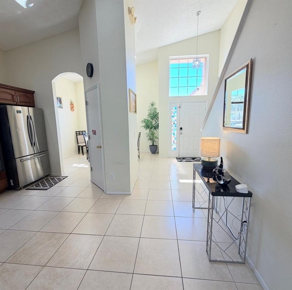 106 Nazha Dr - Photo 7 of 34