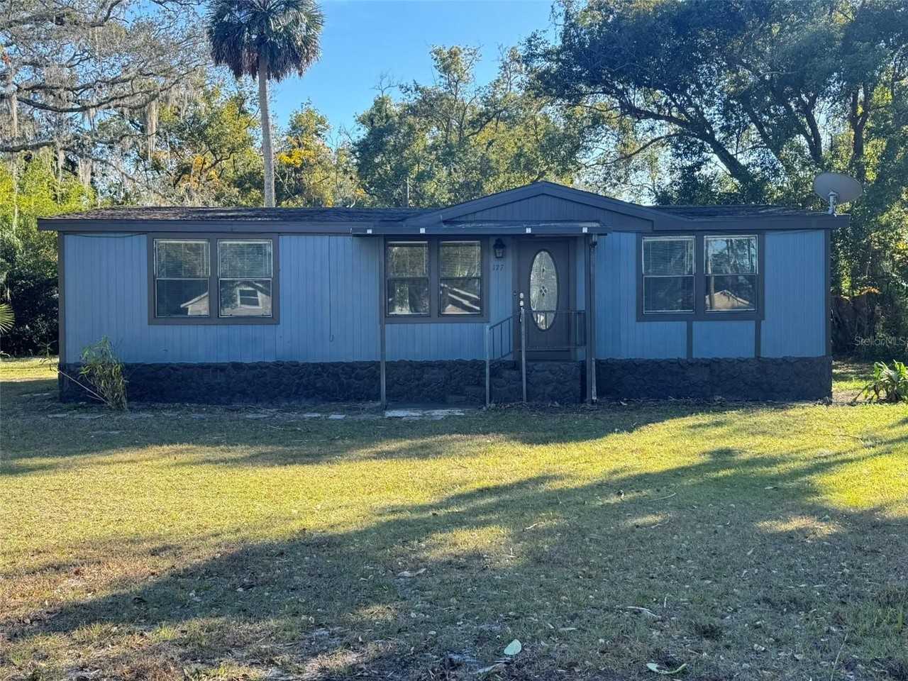 177 W Wilbur Ave - Photo 2 of 18