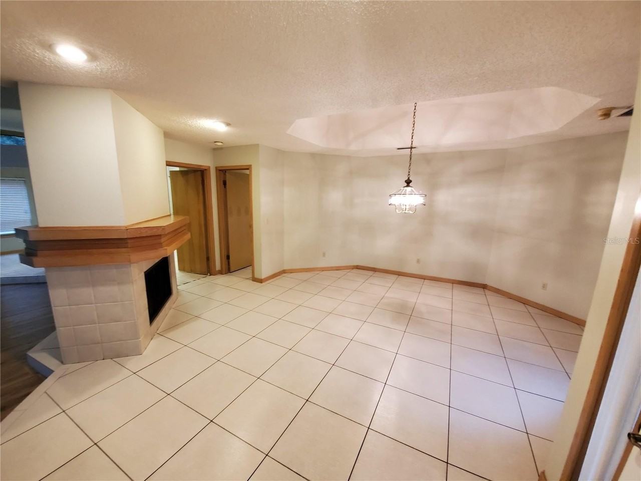 2646 Bent Hickory Cir - Photo 3 of 31